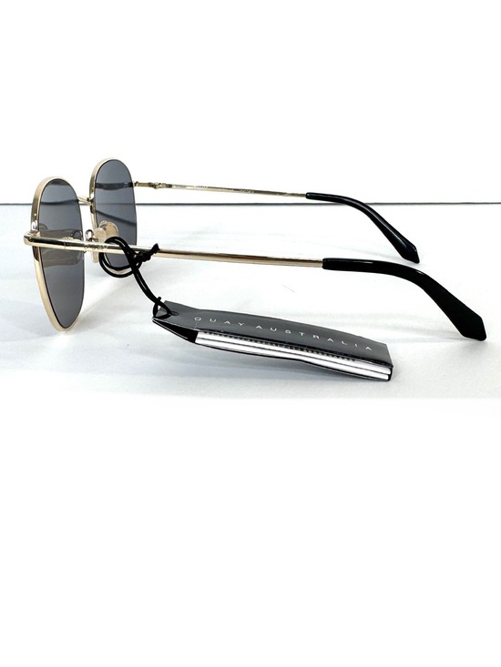 QUAY AUSTRALIA Jezabell NEW 56mm Round Sunglasses Gold Smoke main image 9